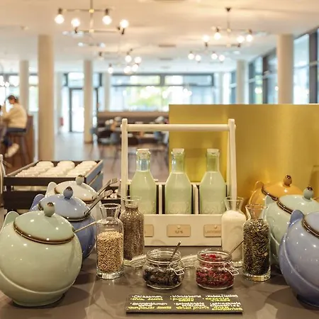- The Niu, Mesh Messe By Ihg Hotell 3*