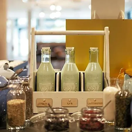 - The Niu, Mesh Messe By Ihg 3*