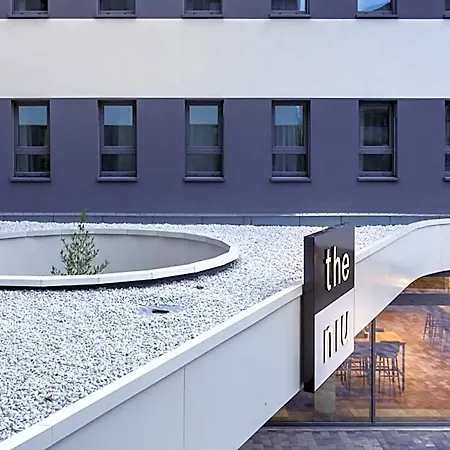 - The Niu, Mesh Messe By Ihg