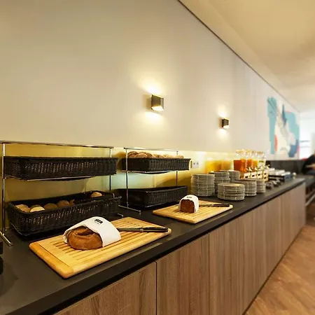 Hotel - The Niu, Mesh Messe By Ihg