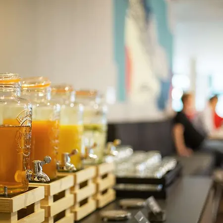 Szálloda - The Niu, Mesh Messe By Ihg 3*