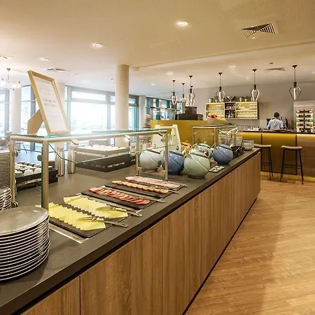 Hotel - The Niu, Mesh Messe By Ihg Stuttgart