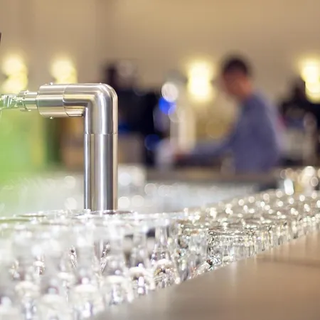 - The Niu, Mesh Messe By Ihg 3*