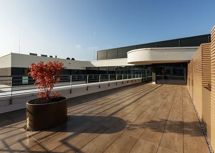 - The Niu, Mesh Messe By Ihg Hotel