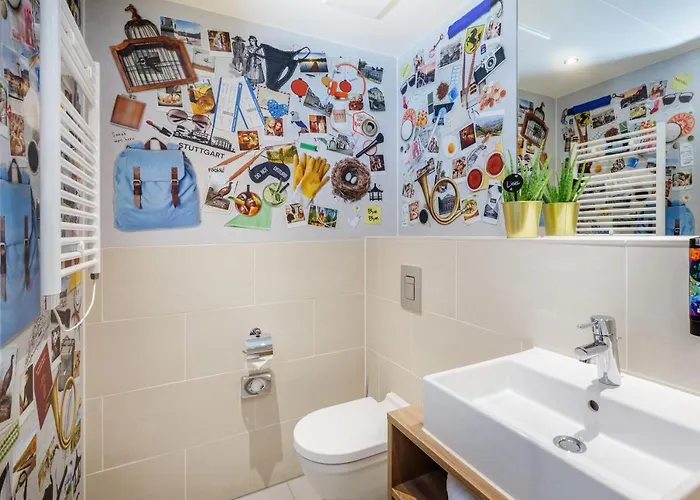 - The Niu, Mesh Messe By Ihg Hotel Stuttgart