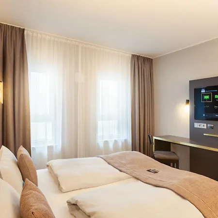 - The Niu, Mesh Messe By Ihg Hotel