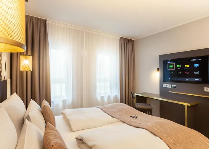 - The Niu, Mesh Messe By Ihg מלון