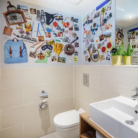 Hotel - The Niu, Mesh Messe By Ihg Štutgart